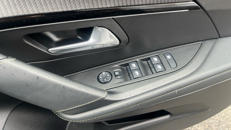 Peugeot 208 1.2 PureTech 130 GT Line 5dr EAT8 Petrol Hatchback